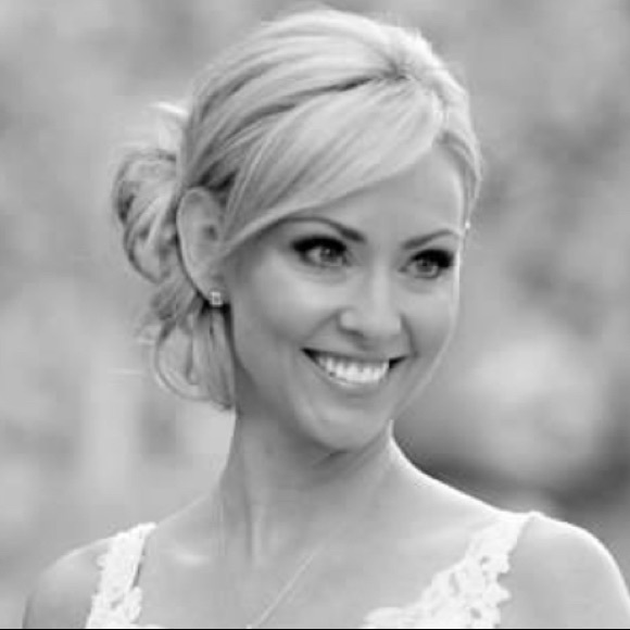 Meet your Posher, Tina - Picture 1 of 1